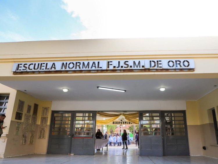 La Escuela Fray Justo Santa María de Oro festejó su 108° aniversario