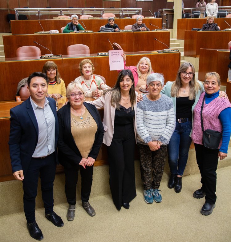 La Casa de Todos recibió a adultos mayores de Rawson