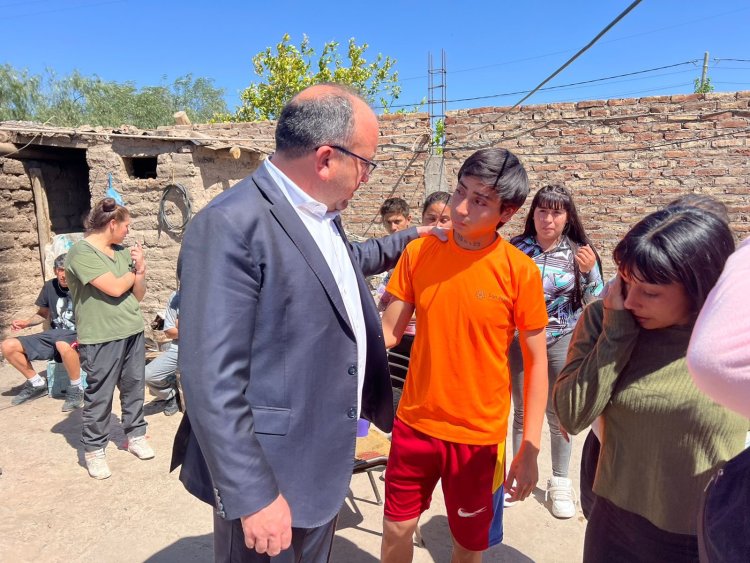 Rivadavia brindó asistencia integral a una familia de La Bebida afectada por un incendio