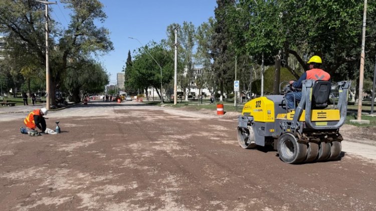 Repavimentación en calle Las Heras para mejorar la circulación en Capital