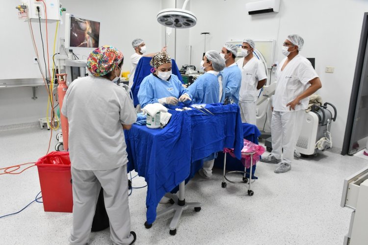 Los Hospitales de Albardón y Sarmiento pusieron en funciones su nuevo equipo para cirugía laparoscópica