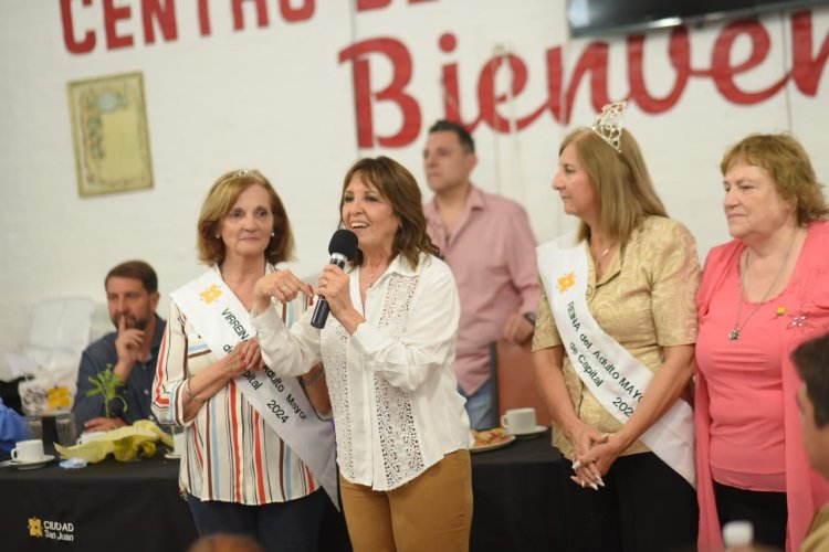 Una tarde de té que celebró la vitalidad y el compromiso con los Adultos Mayores