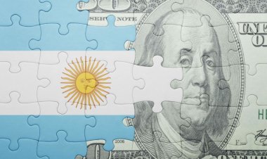 Seis de cada diez argentinos rechazan la ayuda del Tesoro de Estados Unidos a Javier Milei