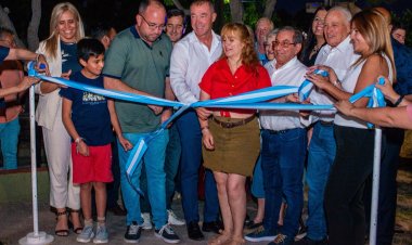 Miodowsky inauguró obras de remodelación de la histórica plaza del Barrio Camus