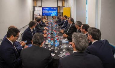 Positiva mesa redonda sobre financiamiento para exploración minera