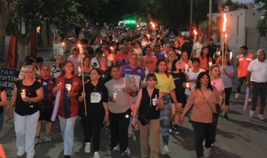 Chimbas llevó adelante la marcha de antorchas, "Iluminando vidas"