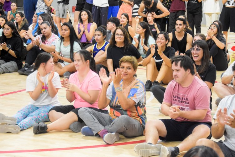 FNS 2025: el talento de tres bailarines que rompen barreras