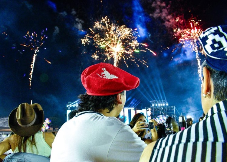 Jáchal volvió a brillar: una multitud celebró la segunda noche de la Fiesta Nacional de la Tradición