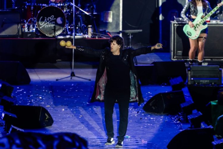 El Estadio Bicentenario vibró con el rock en la segunda noche de la FNS 2025
