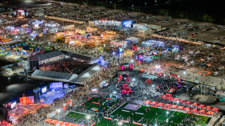 Récord de asistencia en la tercera noche: 100 mil personas disfrutaron de Fiesta Nacional del Sol