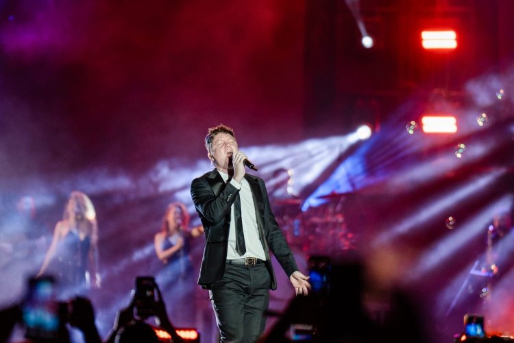 La FNS 2025 volvió a sorprender con una noche atravesada por distintos géneros