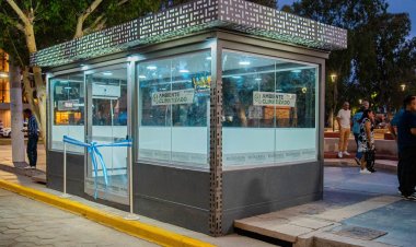 Rivadavia suma innovación al transporte público con una parada de colectivos de última generación