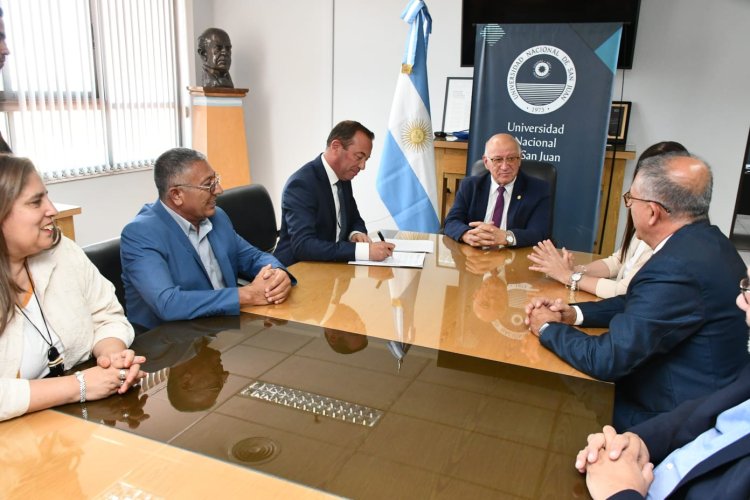 Convenio tripartito para el dictado de la carrera de Enfermería en Valle Fértil