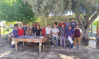 Productores de Albardón recibieron asistencia técnica tras la rotura del canal principal