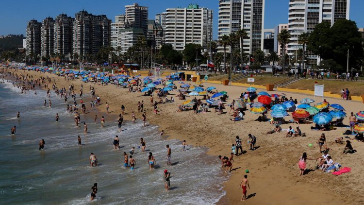 Verano 2026: cuánto cuesta comer en Chile, desde mariscos hasta comida rápida
