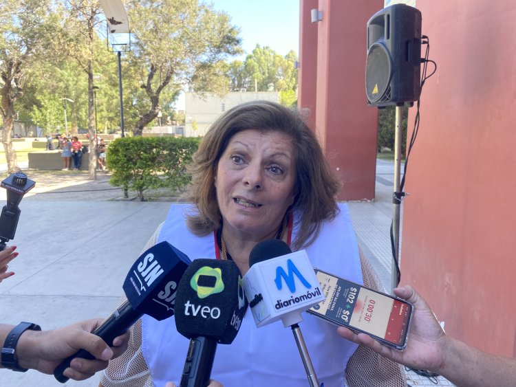 FundaME realizó la tradicional suelta de globos en el Hospital Rawson