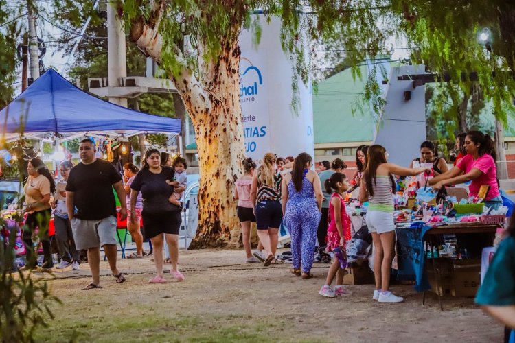 La Plaza René Favaloro fue el escenario de la primera edición del Emprende Fest en Jachal