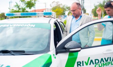 Miodowsky sumó tres nuevas movilidades 0 km para la Policía Comunal y anunció una importante obra en el Barrio Aramburu