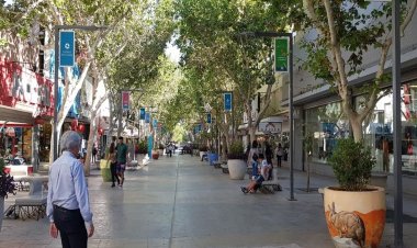 Cómo trabajará el comercio este fin de semana largo?