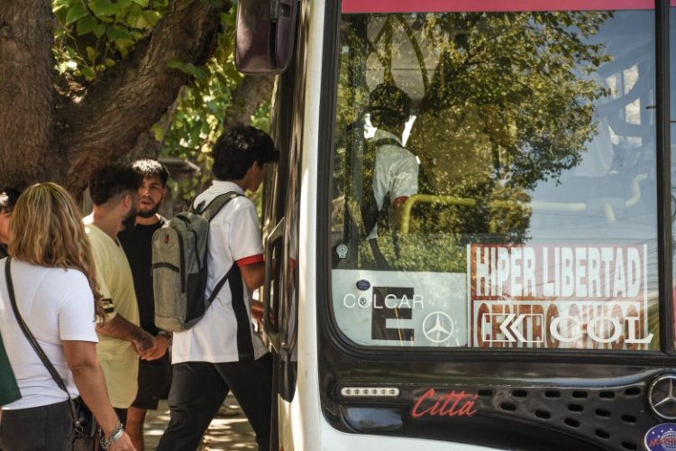 Más de 100 mil beneficiarios del Boleto Escolar y nuevas conexiones a más de 100 escuelas