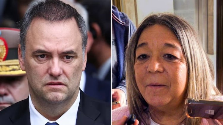 La explicación de la escribana de Manuel Adorni sobre la compra de departamentos del funcionario