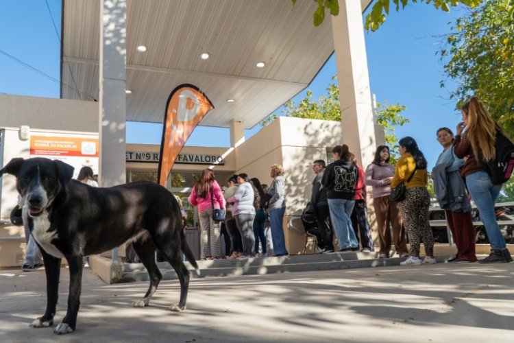 San Juan Cerca visita a los vecinos de Barreal