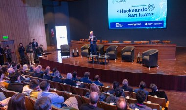 Fabián Martín participó de la apertura "Hackeando San Juan"