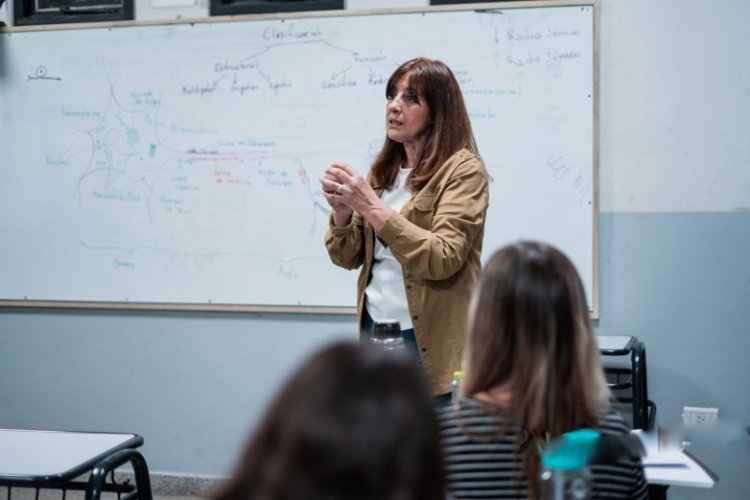 Educación avanza con el proceso de titularización docente