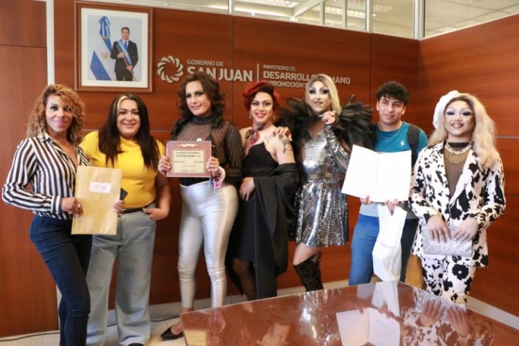 Primera cooperativa de cultura drag del país