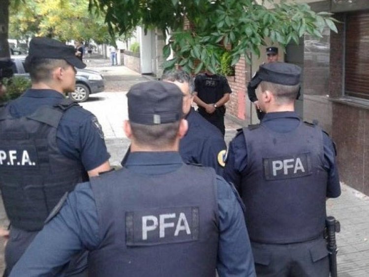 Pornografía infantil: la Federal separó del cargo al policía acusado