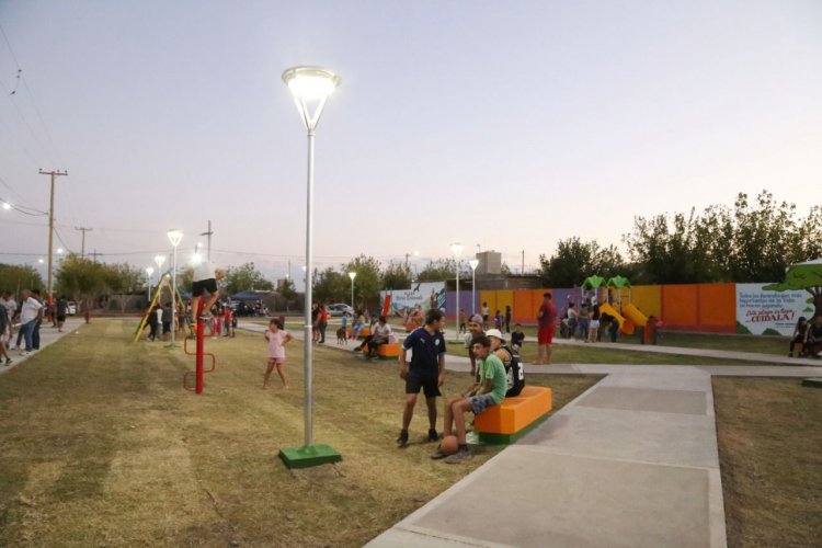    El Barrio Talacasto luce su nueva plaza