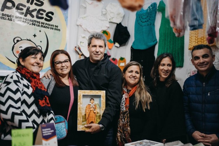 Uñac participó del cierre de la Feria Internacional de Artesanías