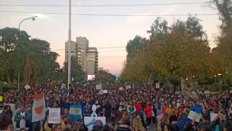 Docentes Autoconvocados  entregaron un segundo petitorio
