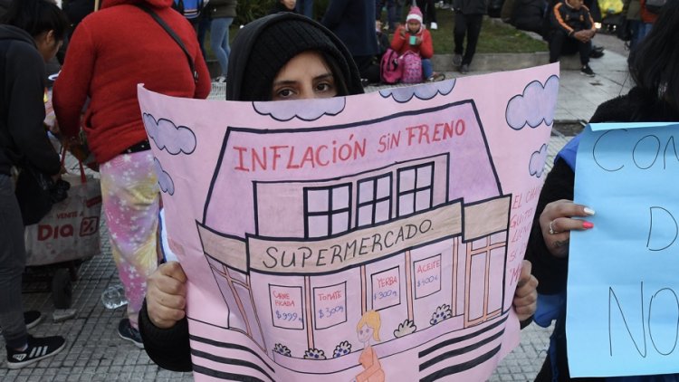 Organizaciones piqueteras pidieron a la CGT "medidas de lucha" contra la suba de precios