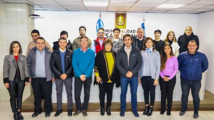 99 empleados serán nombrados en Capital