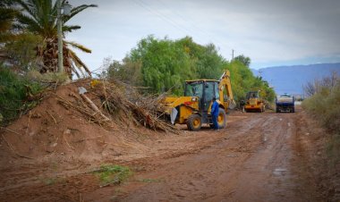 En Pocito: recuperan desagües y zanjones
