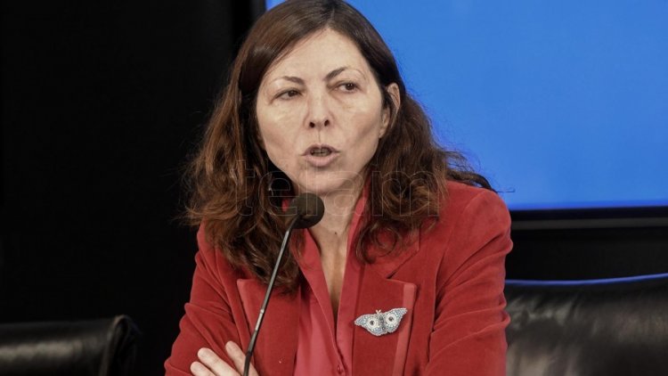 Batakis con su gabinete económico analiza nuevas medidas