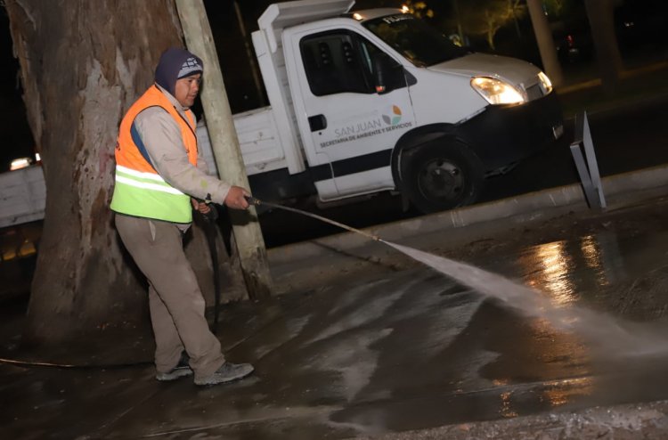 Capital lavará las veredas más transitadas