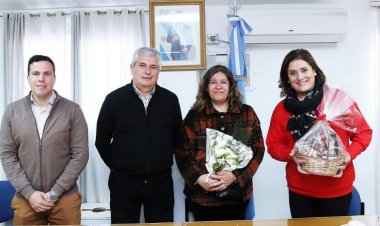 Diputados reconoció a una de las ganadoras del concurso de Tejedoras e Hilanderas