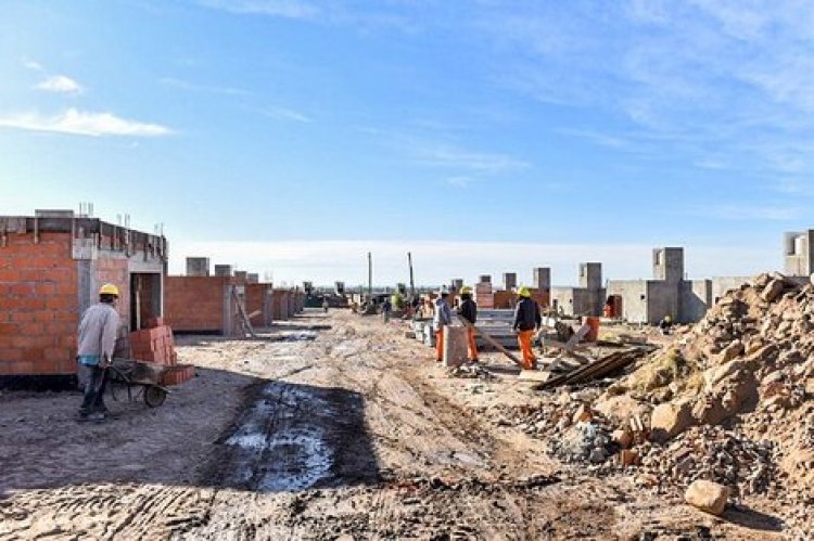 El Gobierno asegura que no se frenará ninguna obra pública