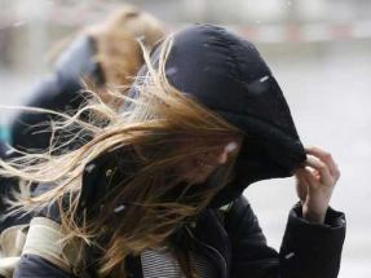 Se viene un frente frío con viento