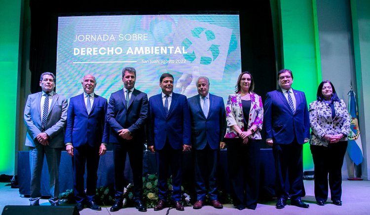 Uñac acompañó a Lorenzetti en su primera visita protocolar a la Corte de Justicia
