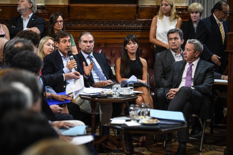 La oposición repudia el atentado contra Cristina Fernández