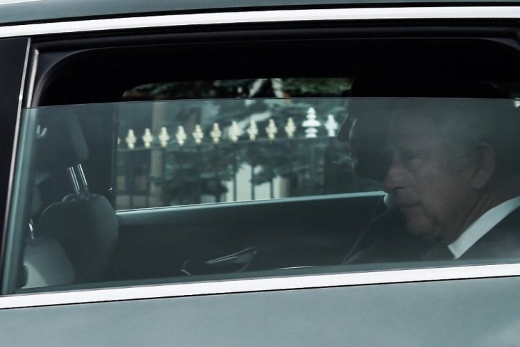 Carlos III dará su primer discurso como rey