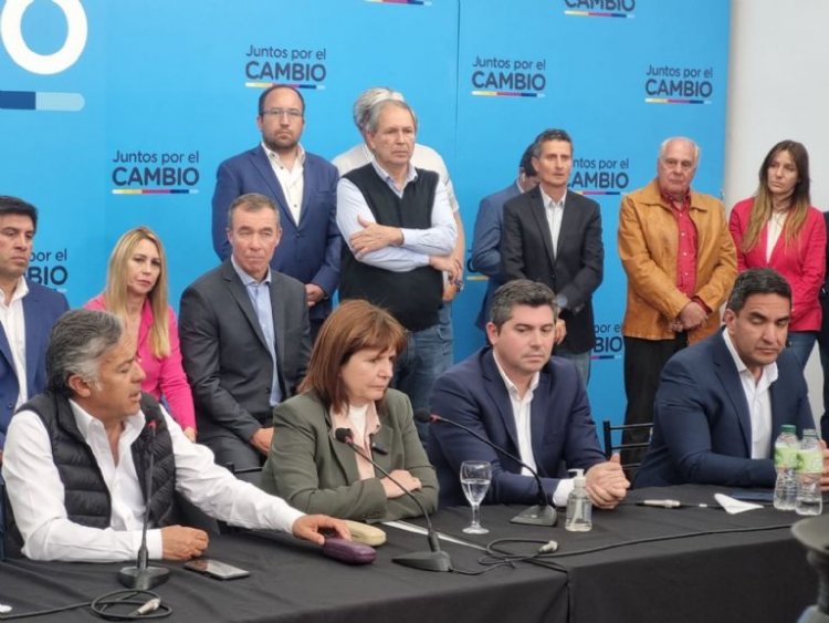 Paso: Bullrich se manifestó molesta al cambio de las reglas de juego