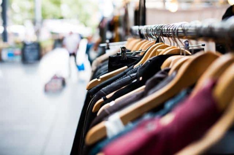 El Gobierno busca un acuerdo para congelar los precios de la indumentaria
