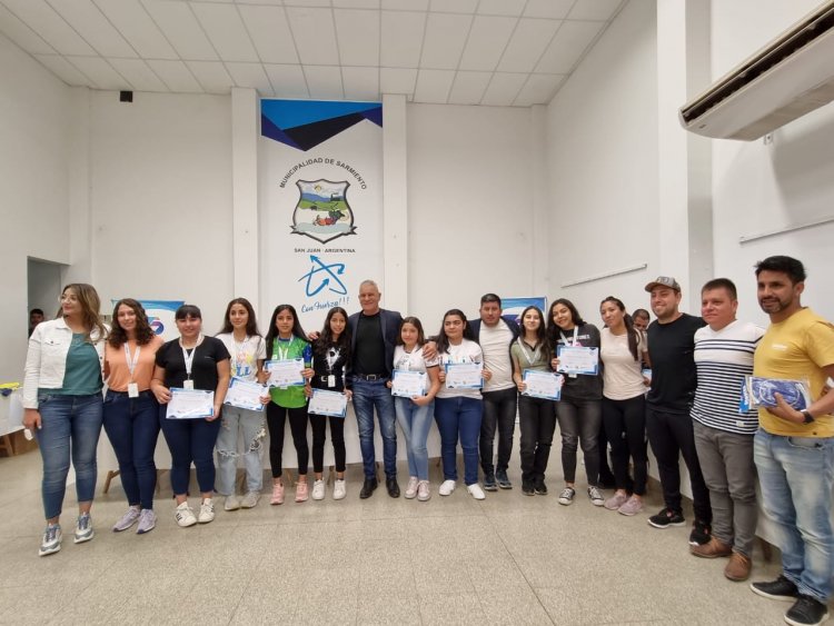Sarmiento orgulloso por los logros deportivos de sus jóvenes