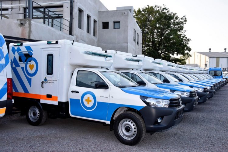 San Juan recibió 12 ambulancias que serán destinadas a centros de salud