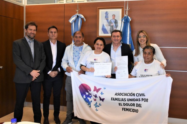 Asociación Civil Familias Unidas por el Dolor del Femicidio recibió su personería jurídica