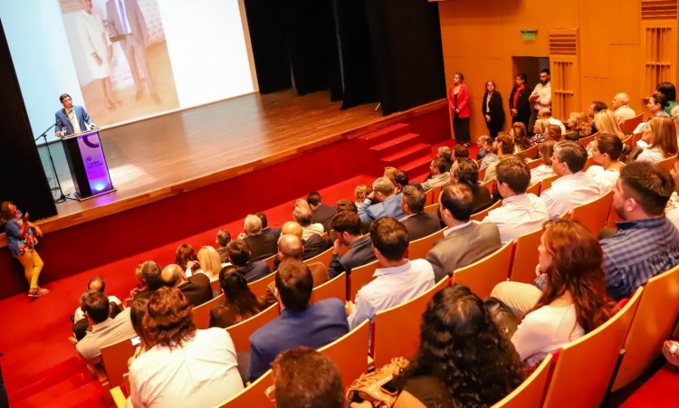 Baistrocchi presentó la agenda de primeras acciones del PEC